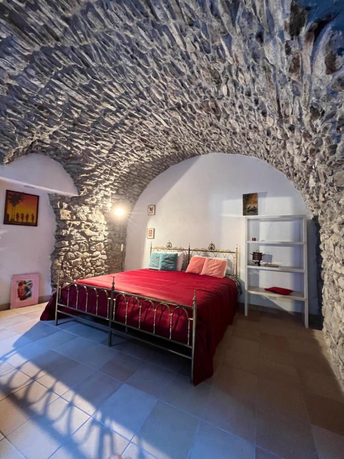 Casa Victoria - Full Equipped Stone House Villa Rocchetta Nervina Luaran gambar